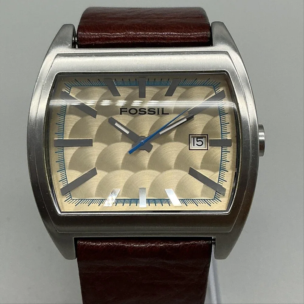 Fossil JR-8118 Mens Watch 41mm Champagne Dial Leather Date Tonneau New Battery